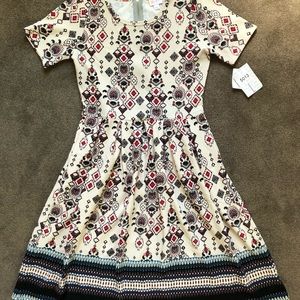 LuLaRoe Large Dipped Amelia Dress With Pockets